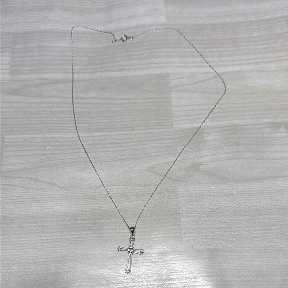 10k White Gold Necklace with Tanzanite & Diamonds Cross Pendant 1.9g - Picture 5 of 6